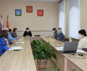 Первое организационное заседание нового состава территориальной избирательной комиссии Новодеревеньковского района